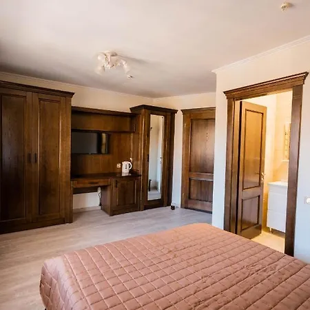 Hotel готель-ресторан каміла *